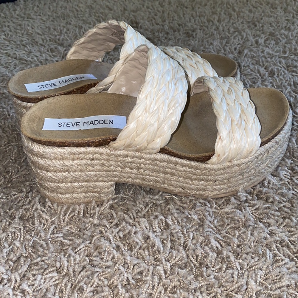 Steve Madden Raffia platform sandals - Picture 3 of 3
